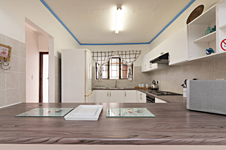 La Pirogue 1 Kitchen