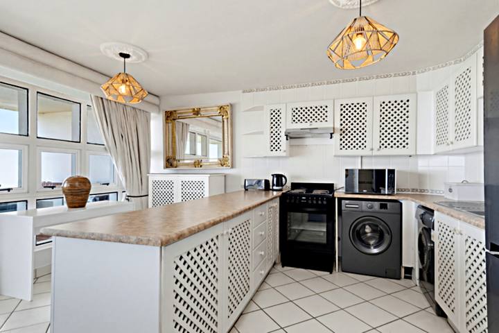 Chakas Cove 40 Kitchen