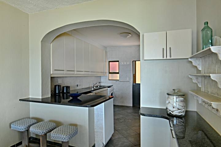 The Bay 2 Kitchen