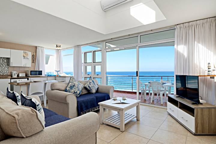 Chakas Cove 53 Lounge
