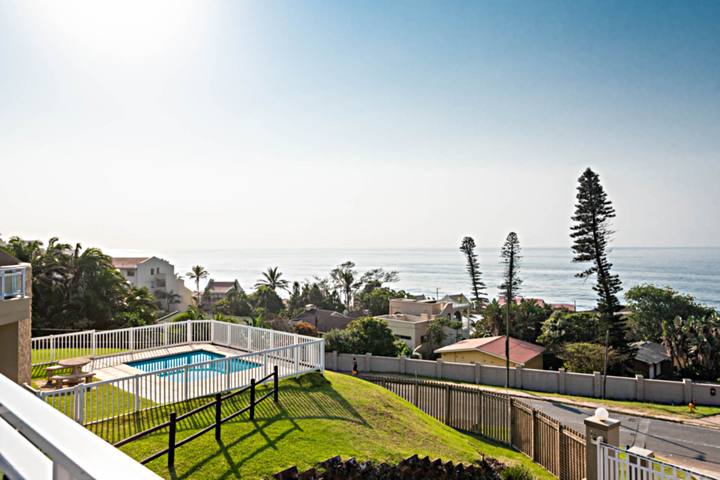 Les Dauphine 6 – self-catering holiday accommodation in Chakas Rock