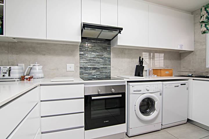 Le Paradis 23 Kitchen